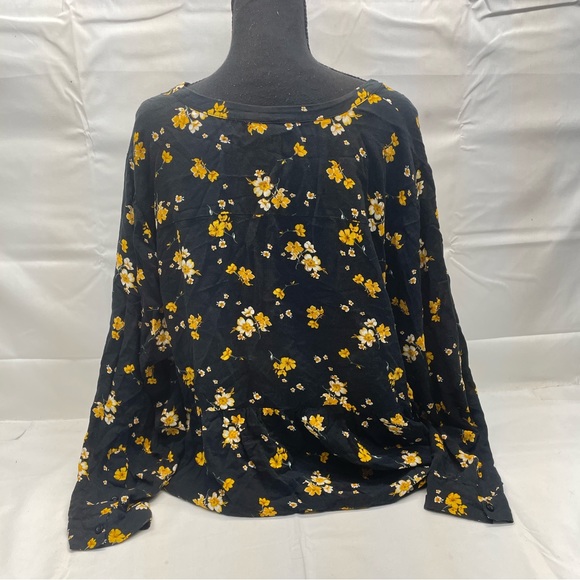 Women’s Torrid Floral Long Sleeve Blouse Top Size 3x - Picture 2 of 3